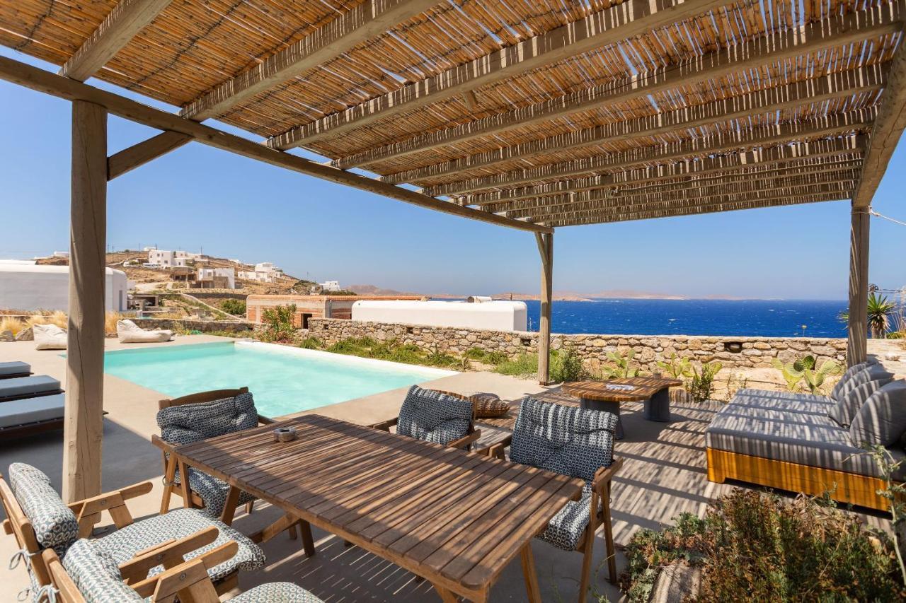 Nikoi Villas Mykonos Town エクステリア 写真