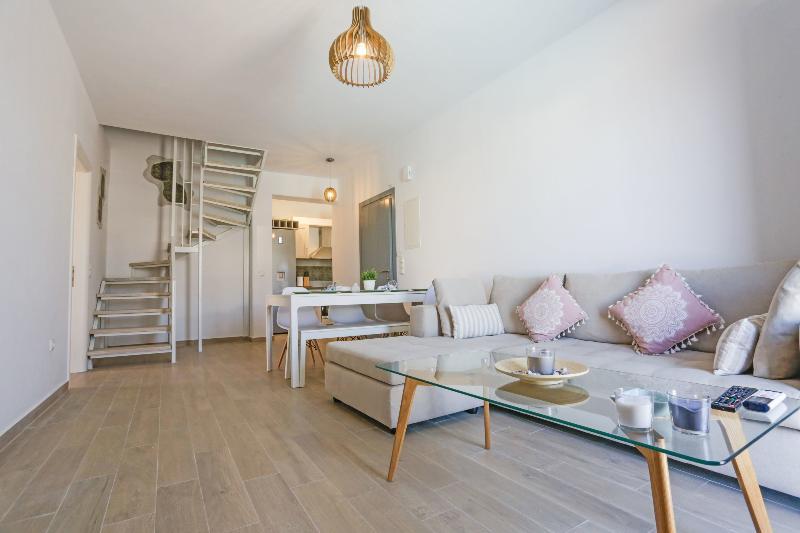 Nikoi Villas Mykonos Town エクステリア 写真