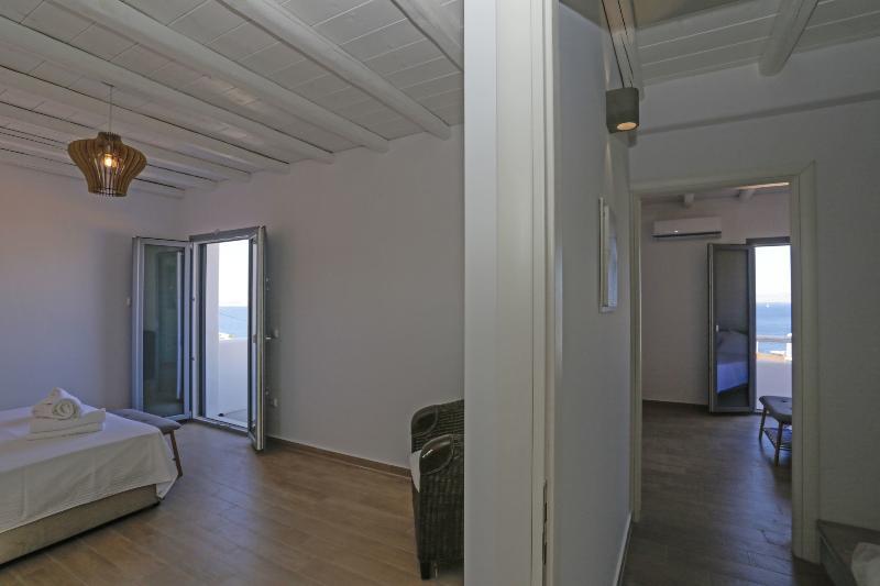Nikoi Villas Mykonos Town エクステリア 写真